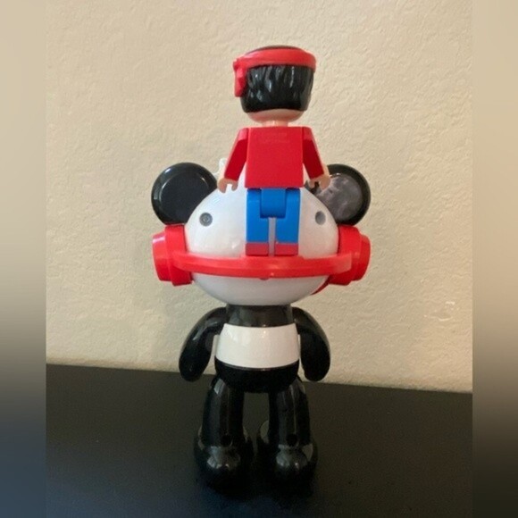 Ryan's World 6” Choppin' Combo Panda Figure Playset Set On Wheels - Picture 3 of 9